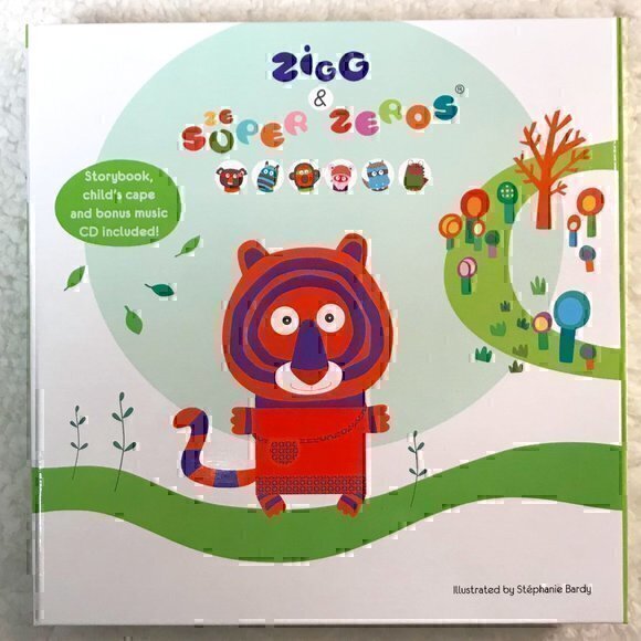 Ze Super Zero Storybook, Cape & Bonus Music CD - Picture 1 of 3